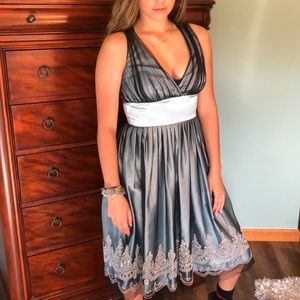 Semi-Formal dress David’s Bridal Sz 6 teal & black